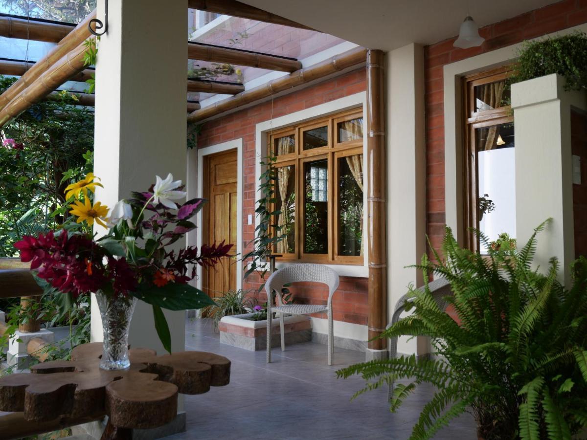 Casa Del Rio En Mindo B&B 외부 사진