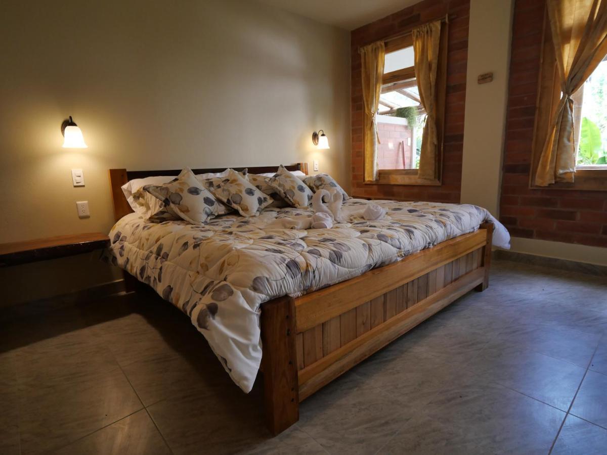 Casa Del Rio En Mindo B&B 외부 사진