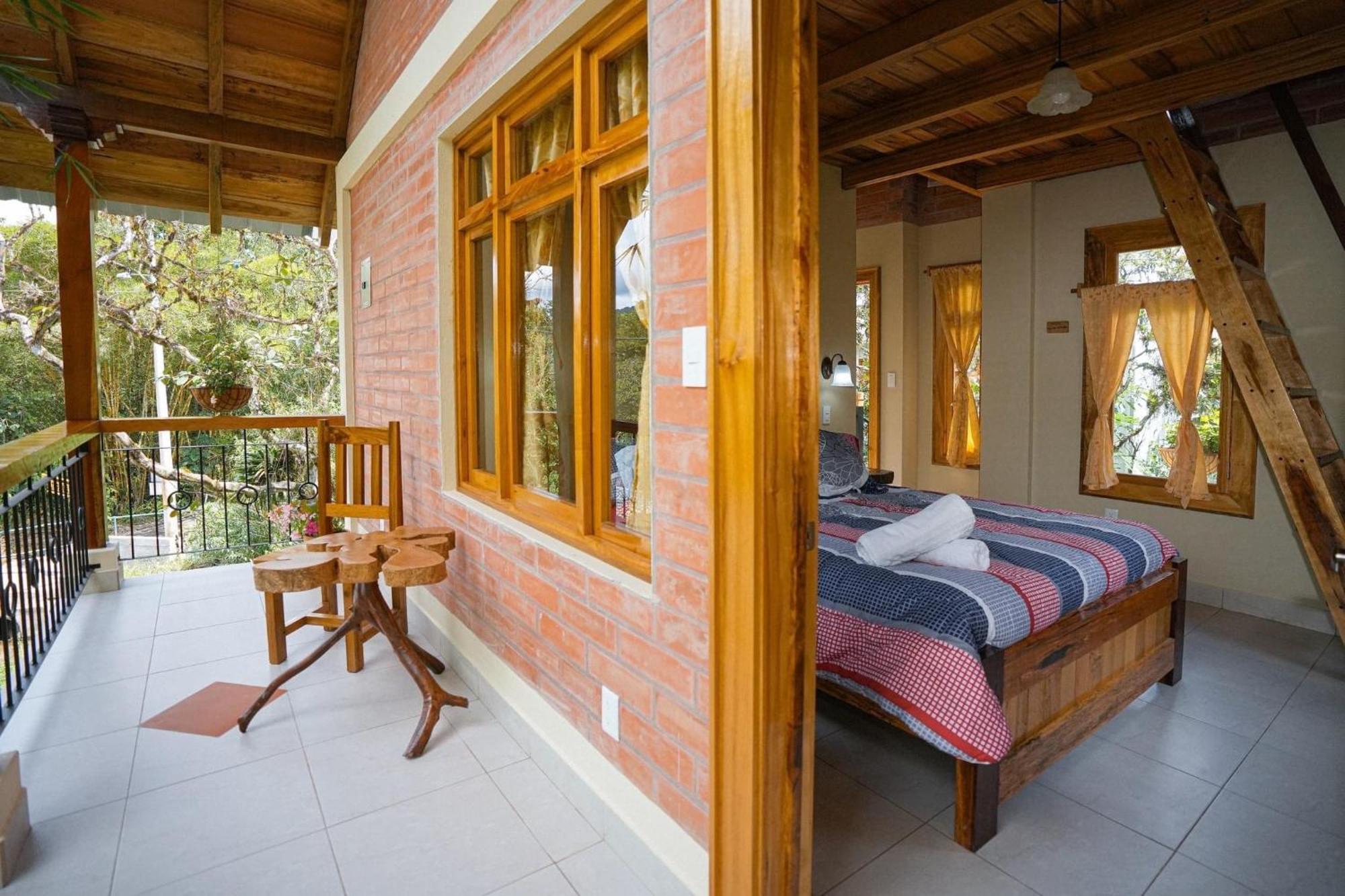 Casa Del Rio En Mindo B&B 외부 사진