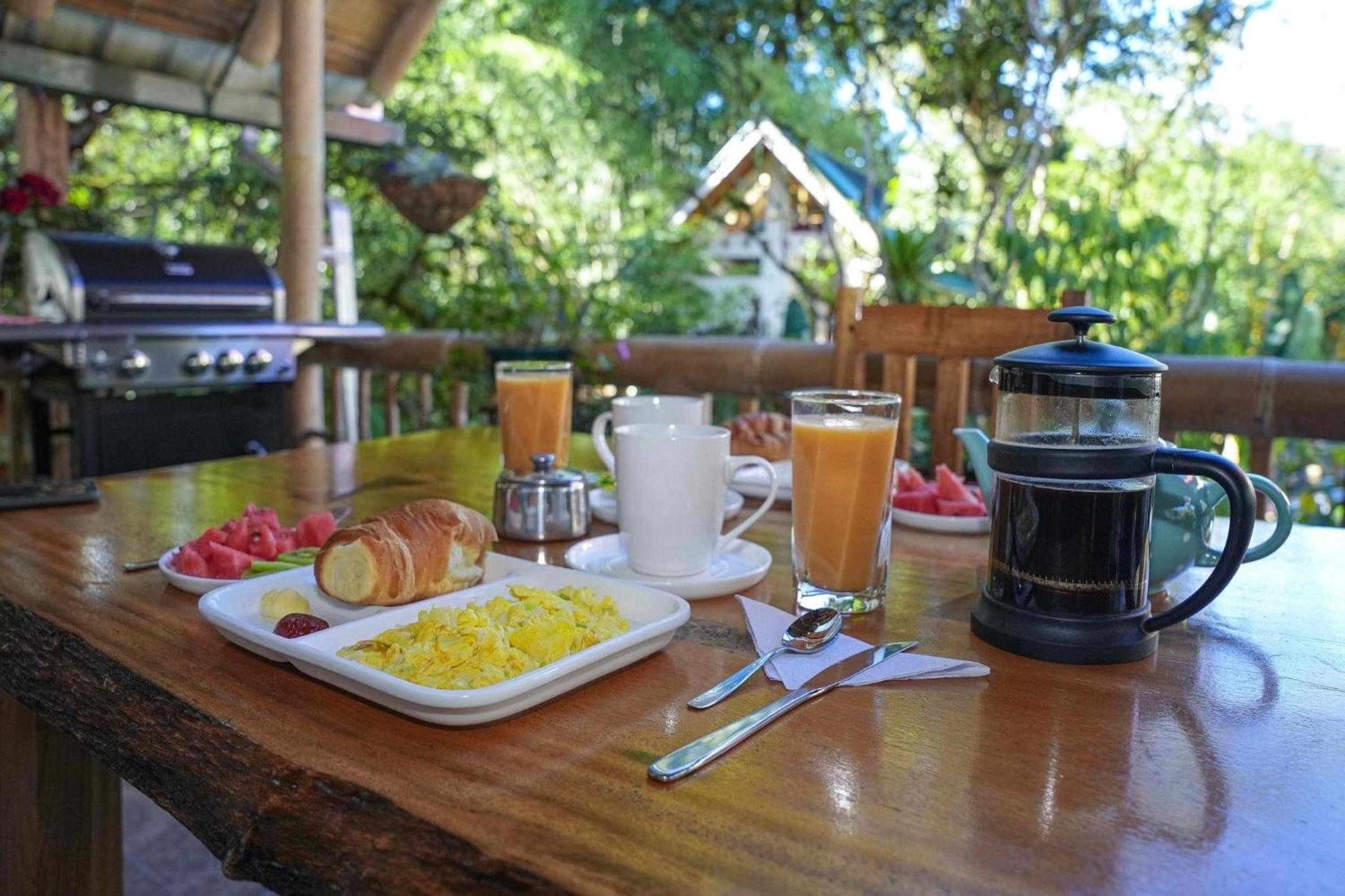 Casa Del Rio En Mindo B&B 외부 사진