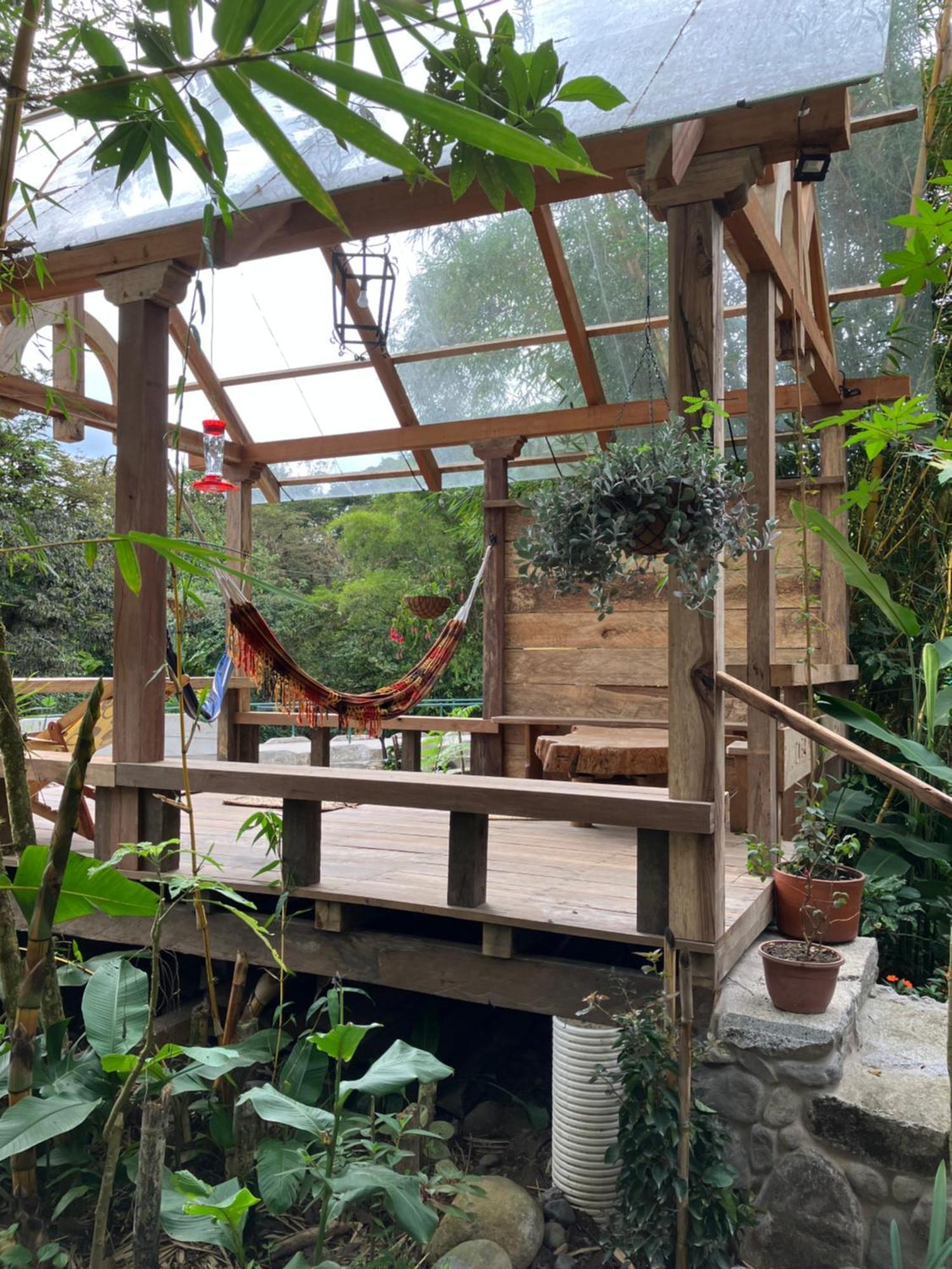 Casa Del Rio En Mindo B&B 외부 사진